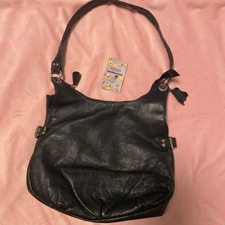 (Category: ) located in . Submitted by shopadopt (Listing ID 1420778896, Image 1). Description: .