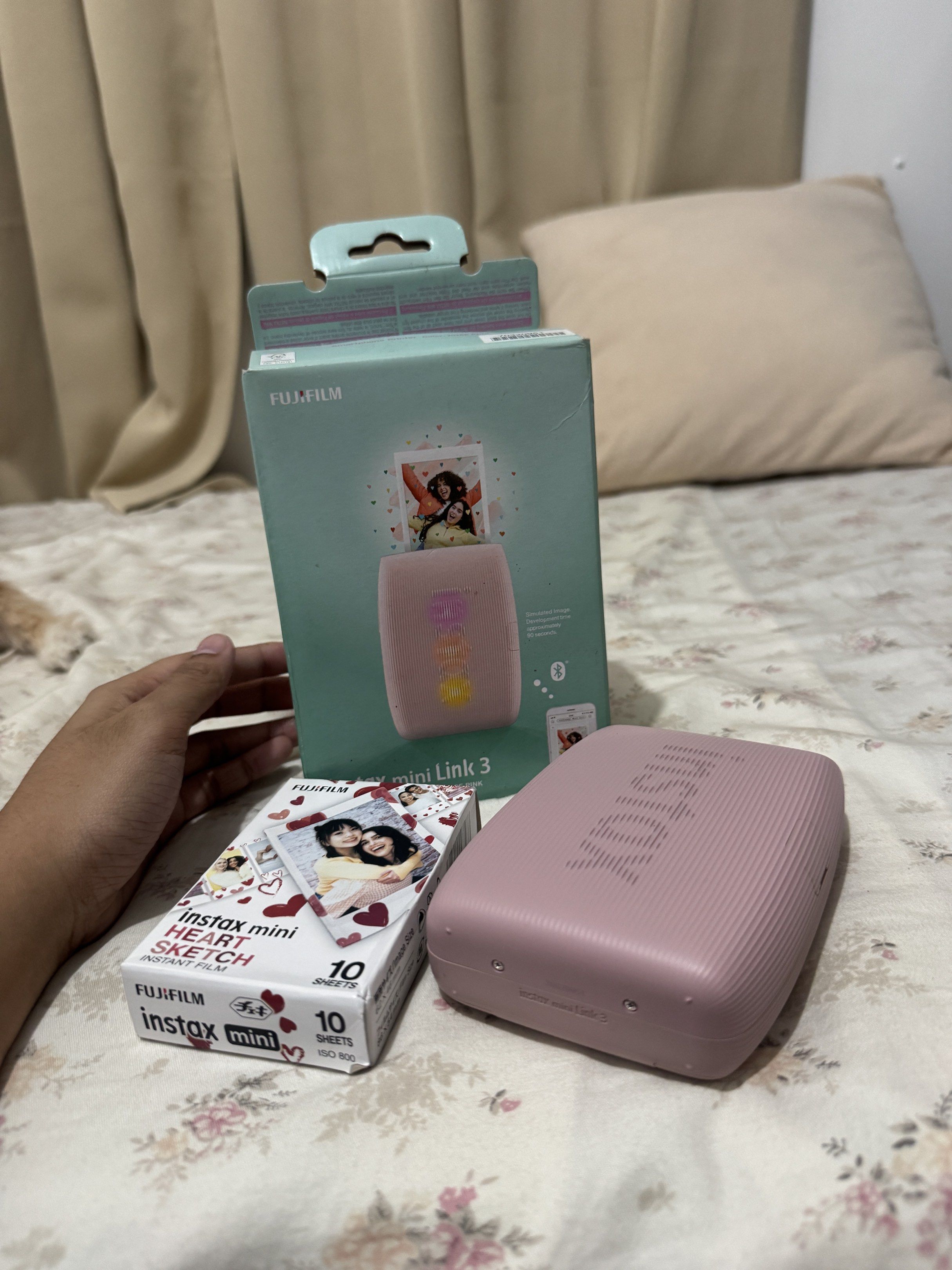 Fujifilm Instax Mini Link 3 Printer (Category: Printers, Scanners & Copiers) located in Quezon City. Submitted by helloxia (Listing ID 1420849921, Image 1). Description: FUJIFILM Instax Mini Link 3 Smartphone Printer 📸✨ 💰 ₱5,800 ✅ Complete inclusion 🎞️ + 1 FREE Instax Mini film • Print photos directly from your phone • 3D AR effects for fun, interactive shots • Remote Live View – great for group photos • Collage mode for creative layouts • Wir