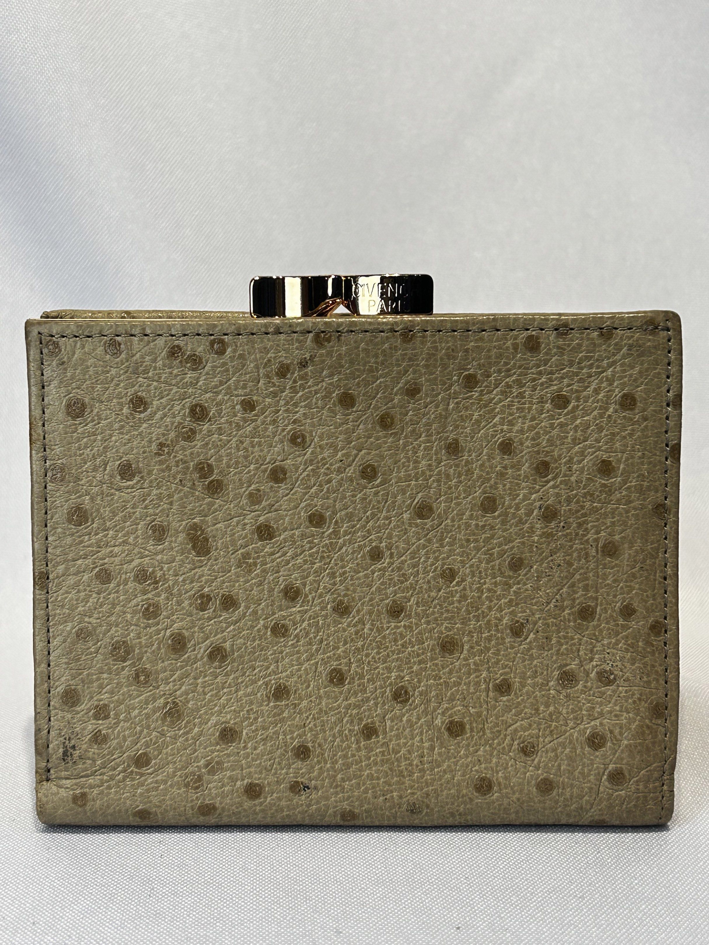 GIVENCHY. EXOTIC OSTRICH LEATHER WALLET (Category: Luxury Bags & Wallets) located in Manila. Submitted by originalvintagebagph (Listing ID 1420906072, Image 3). Description: In exotic ostrich genuine leather! Wallet looks really nice! Issue paper bills and coin slot has powderized magagamit ng maayos! Its given kase vintage ang item! At maganda pa outside. Pls check the photos all details is clear no filter Hey there! Check out this awesome [gucc