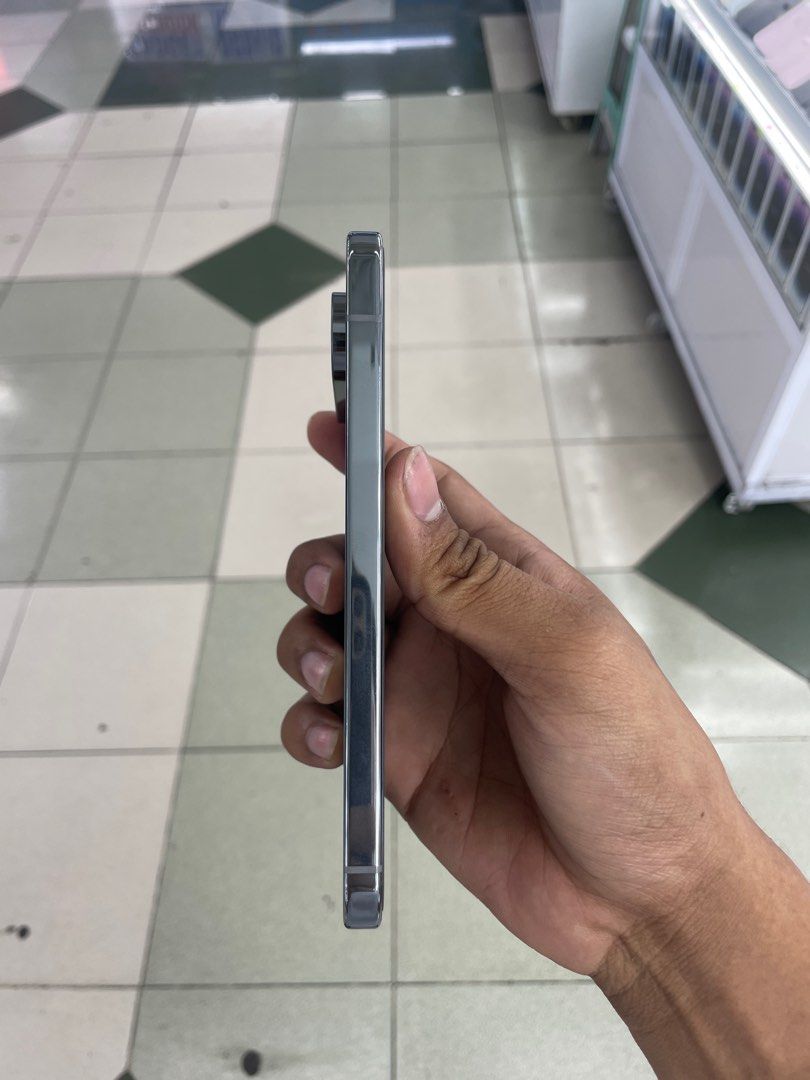 Google Pixel 9 Pro XL US 256GB OPENLINE NO ISSUE SLIGHTLY USE (Category: Google Pixel) located in Manila. Submitted by benshop. (Listing ID 1420812938, Image 3). Description: FOR SALE | TRADE/SWAP BenShop Price : 38,500 php ▫️On hand: Google Pixel 9 Pro XL ▫️256GB ▫️Openline/Factory unlocked ▫️Silver ▫️100% Batt health ▫️All Features Working INCLUSIONS & FREEBIES: *CHARGER SET MODE OF TRANSACTION: ▫️ STORE PICK UP (Preferred) ▫️MEET UP AROUND MET