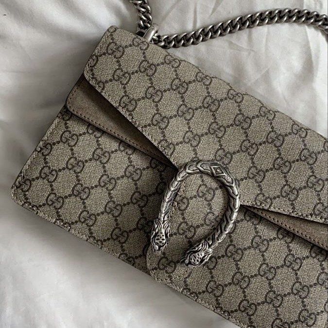Free SF🍒Gucci Dionysus Shoulder Bag (Category: Luxury Bags & Wallets) located in Imus. Submitted by declutteringbyk (Listing ID 1420867751, Image 1). Description: - Gucci Dionysus shoulder bag - Suede flap - 28cm -self authenticate -as is. No inclusions -lost zipper inside -Rfs: not using it anymore These items are from my personal luxury collection and are being decluttered. They are sold as is, so please manage your expectations. Once purchase