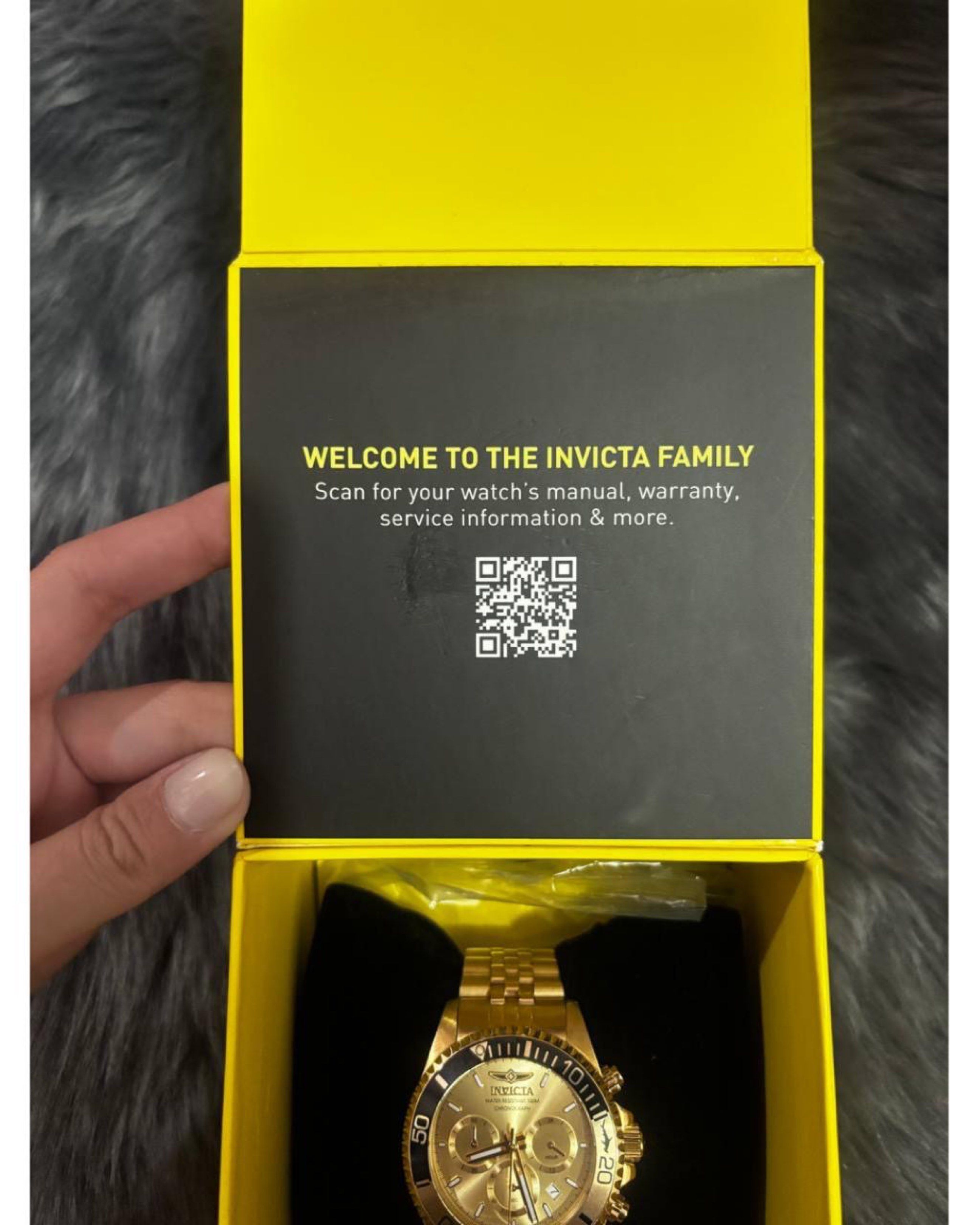 Invicta Pro Diver Chronograph Watch (Category: Men's Watches) located in Cainta. Submitted by declutteringceo (Listing ID 1420749203, Image 3). Description: - Gold-toned Invicta Pro Diver Chronograph watch - Black bezel - Gold dial with chronograph subdials - Water-resistant to 100m - Includes original box and tag - Stainless steel back - Model number: 48118.