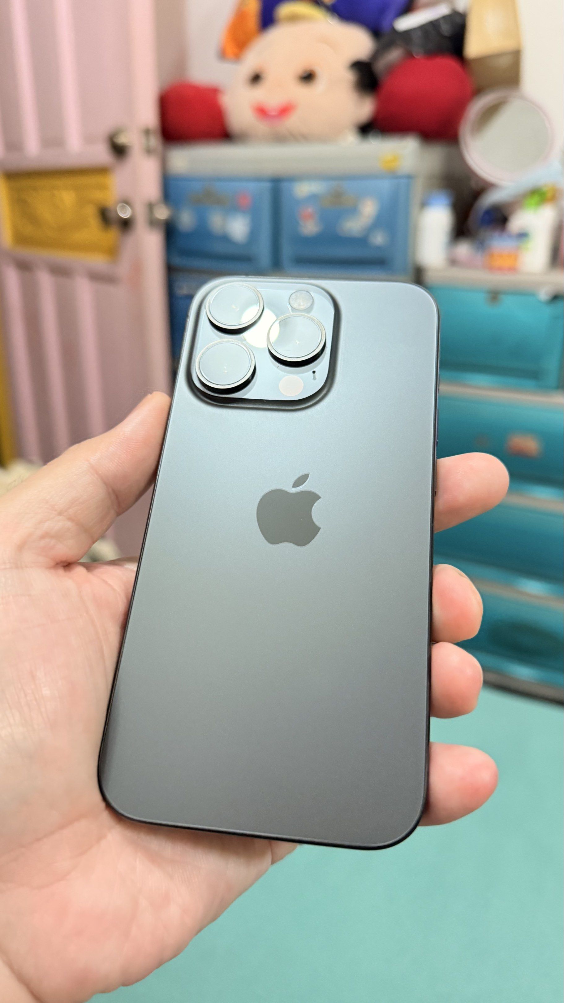 Iphone 15 pro 128 87 bh factory unlock (please read caption) (Category: iPhone 15 Series) located in Taytay. Submitted by sockaccomplished6 (Listing ID 1420887720, Image 2). Description: No to trade. Slightly nego. MEETUPS ONLY. Hindi RUSH. Wag barat. Autopass. Complete orig box and cord. Updated to latest ios. MAKINIS pa at walang gasgas. Location: Taytay. May handling fee pag masyadong malayo meetup. RFS: upgrade.