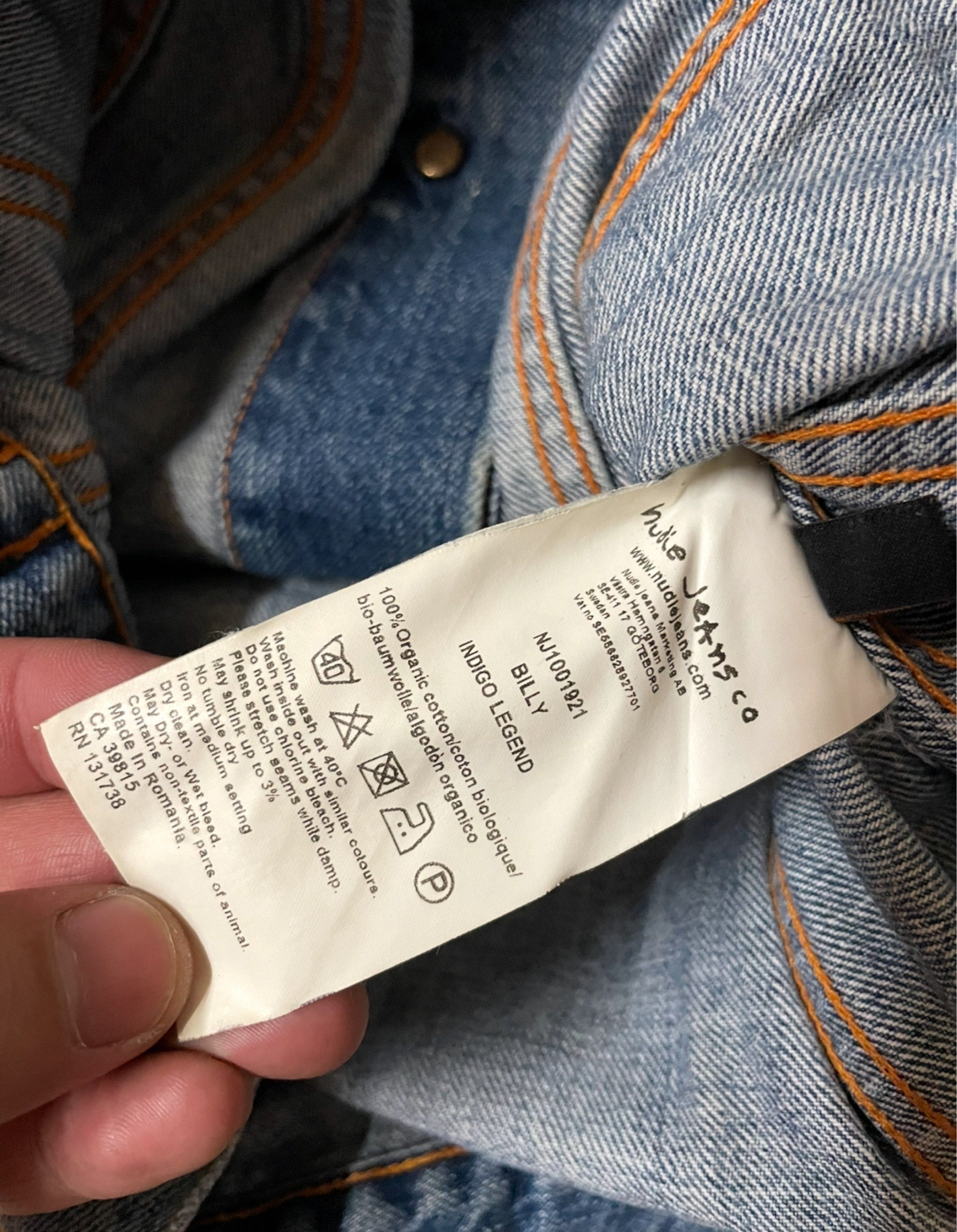 Jacket nudie (Category: Coats, Jackets and Outerwear) located in Kota Kinabalu. Submitted by Arabellalans (Listing ID 1420790621, Image 2). Description: FOR SALE JACKET NUDIE SIZE S PIT 18 LABUH 24 CONDITION 9/10 BERMINAT PM.