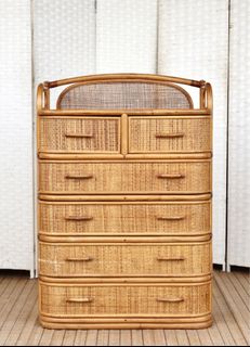(Category: ) located in . Submitted by FurnitureGallery (Listing ID 1420909959, Image 1). Description: .