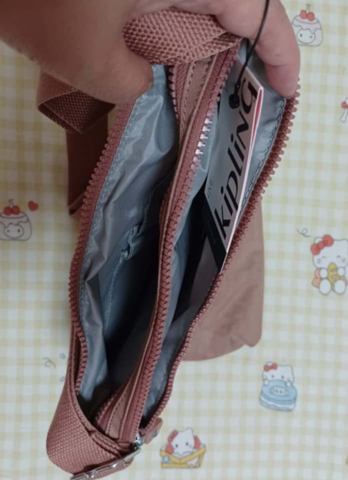 Kipling Shoulder Bag (Category: Shoulder Bags) located in San Fernando. Submitted by cjsllmb (Listing ID 1420934206, Image 3). Description: Brand new On hand Ready to ship .
