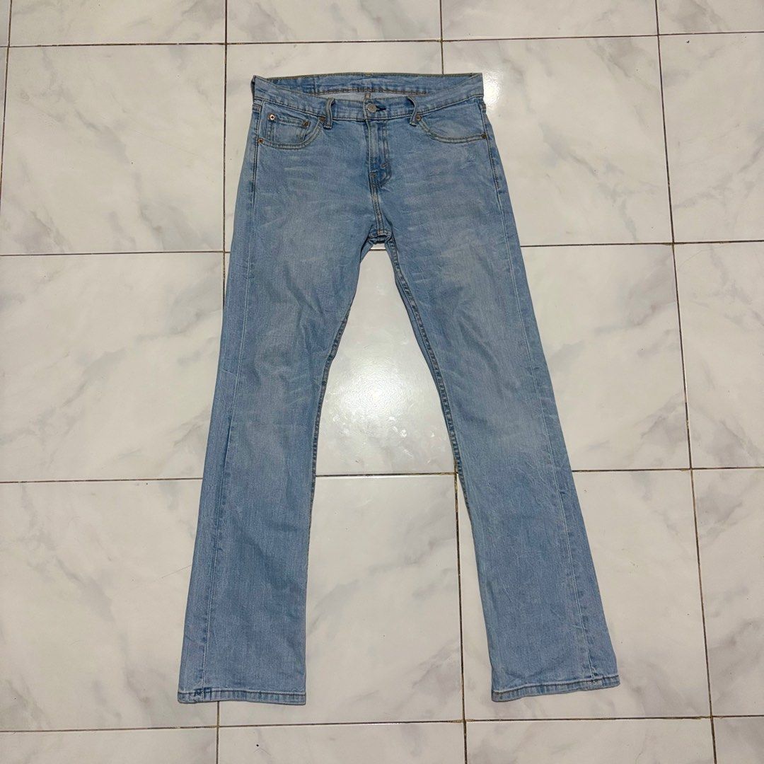 LEVI’S DENIM JEANS(LIGHT WASH) (Category: Jeans) located in Imus. Submitted by vinsthrift1997 (Listing ID 1420891424, Image 1). Description: SIZE 30 Complete tag No issue No stain or anything 10/10 COLOR RATE BOUGHT FROM JAPAN.