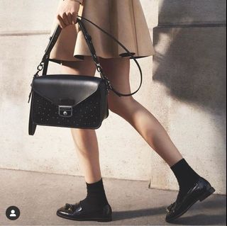 由 30880 (刊登 ID 1420799893，圖片 1) 提交，位於 的 (類別：)，說明：。