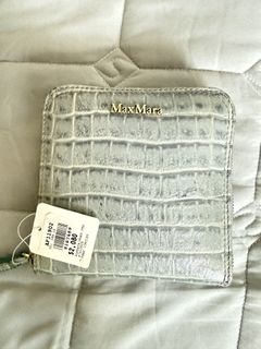 （分類：）位於 。 由 ttgmkun 提交（商品編號 1420784482，圖片 1）。簡介： 。
