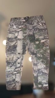 (Category: ) located in . Submitted by thisandthat.shop (Listing ID 1420929907, Image 1). Description: .