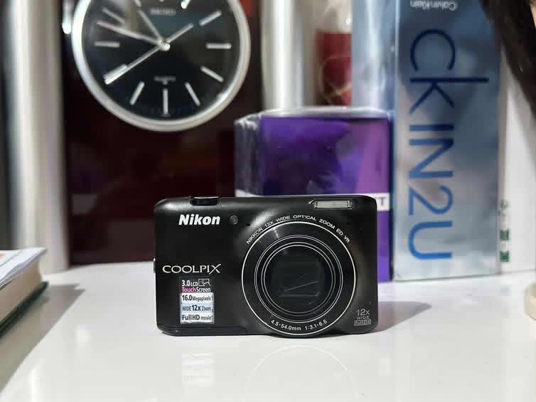 Nikon Coolpix s6400 (Category: Cameras) located in Santa Rosa. Submitted by kaye777_ (Listing ID 1420899872, Image 1). Description: available -yes location -santa rosa city last price -can be lowered for sure buyer -great for beaches(my fav cam) -high quality -touchscreen issue the left side part of the screen needs to be hart touch to function properly other than that there’s no issue.