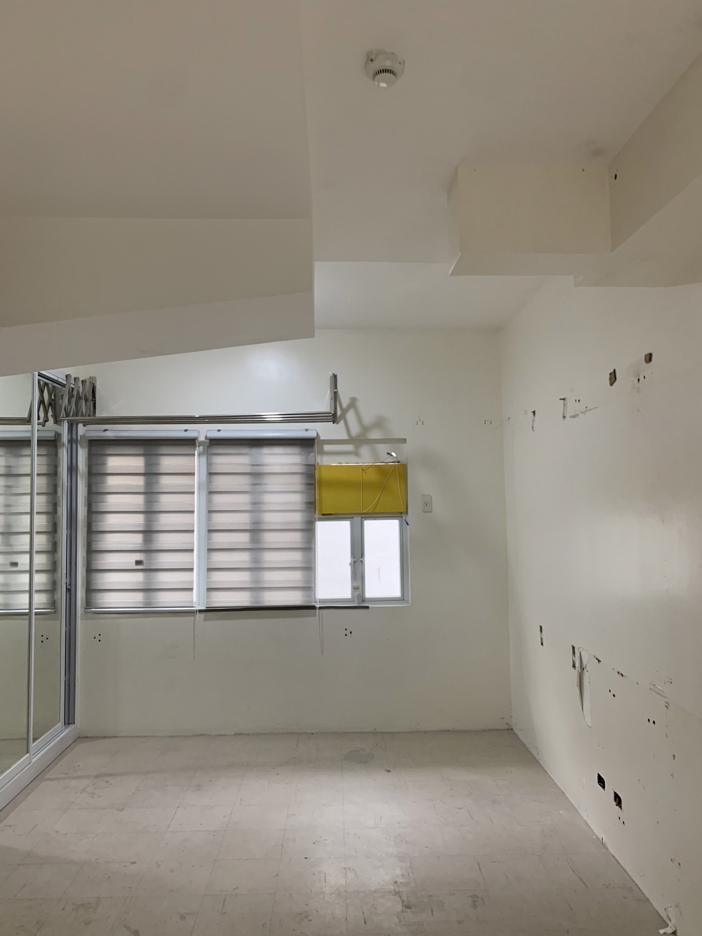 One Taft Residences For Rent (Category: Apartments & Condos) located in Manila. Submitted by moneymann888 (Listing ID 1420890258, Image 2). Description: FOR RENT: One Taft Residences 19.66 sqm.- 20.37 sqm • Location: One Taft Residences, directly in front of the Admin Office • Floor: 2nd Floor • Unit Type: Bare Unit • Layout: 1 Bedroom, 1 Toilet & Bath (with shower) Rental Terms • Monthly Rent: PHP 18,000 (inclusive of association dues) • Payment