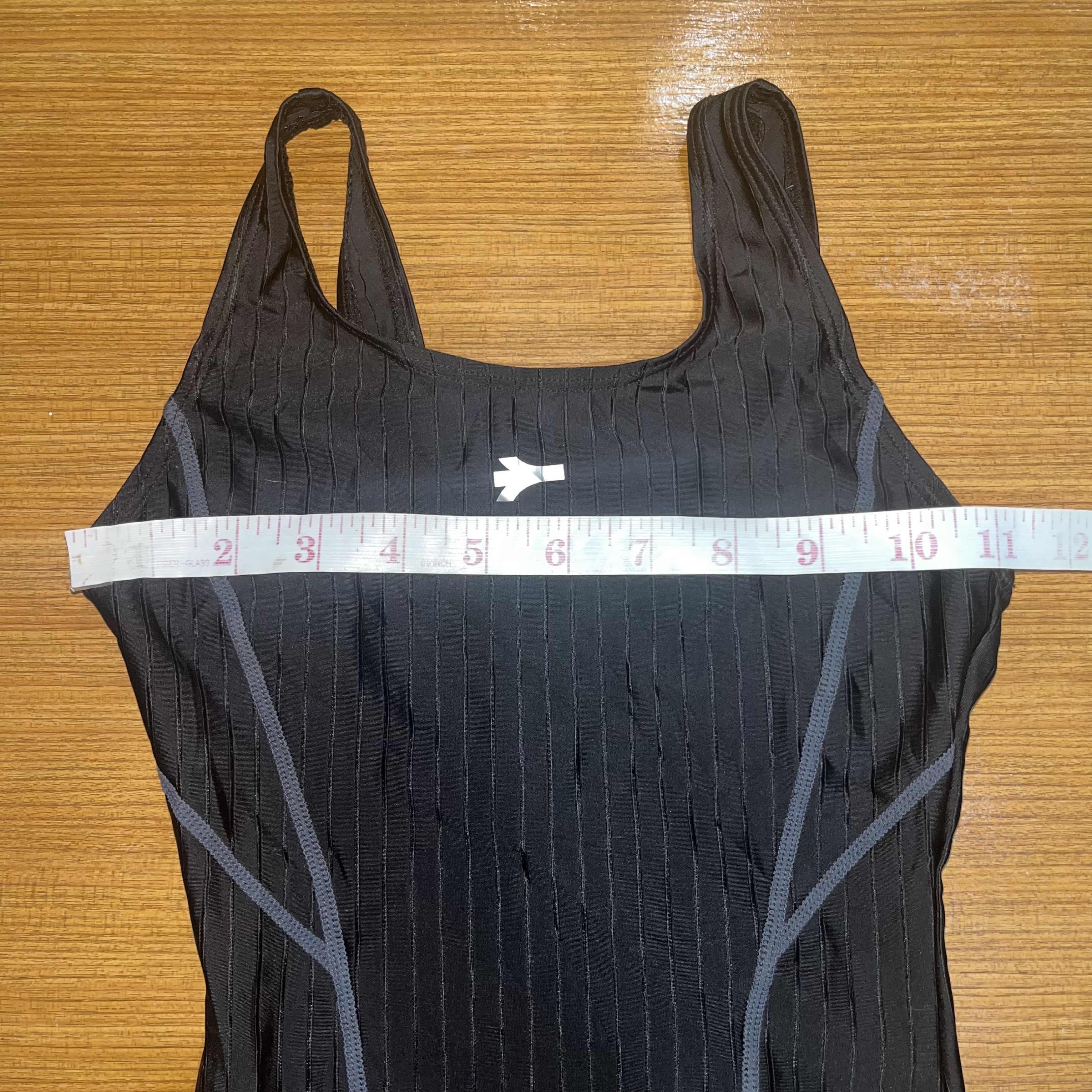 Renoma Swimsuit (2XS) (7-9 yo) (Category: Babies & Kids Fashion) located in Panabo. Submitted by munch.ph (Listing ID 1420852989, Image 2). Description: Renoma Swimsuit (2XS) Size : 70-75cm (fits 26-29inch chest) Pwede sa 7-9 years old (kindly check tape measurement sa photos ko) Color: Black .