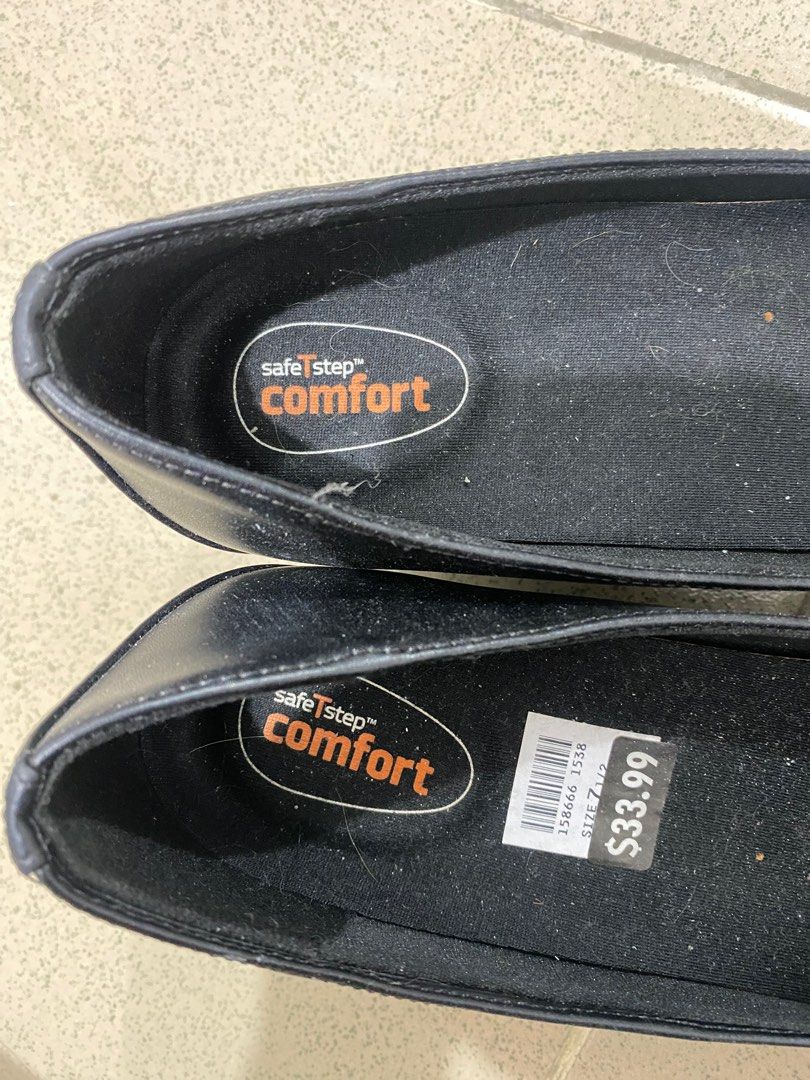 SafeTstep Comfort School Shoes (Category: Wedges) located in Manila. Submitted by ai.sh4 (Listing ID 1420901059, Image 3). Description: Bought in United States for $34 Brand new with tag never used Slip-resistant with padded insole Size 38-39.