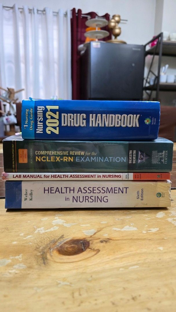 Saunders Comprehensive Review for the NCLEX-RN Examination (Category: Medical Supplies & Tools) located in Caloocan City. Submitted by calapealey00940 (Listing ID 1420784716, Image 3). Description: Comprehensive Review for the NCLEX-RN Examination by Saunders. 9th edition. Includes practice questions and alternate item formats. The book has several sticky notes and tabs but I can remove it prior to shipping. Also available: Drug Handbook 2021, He
