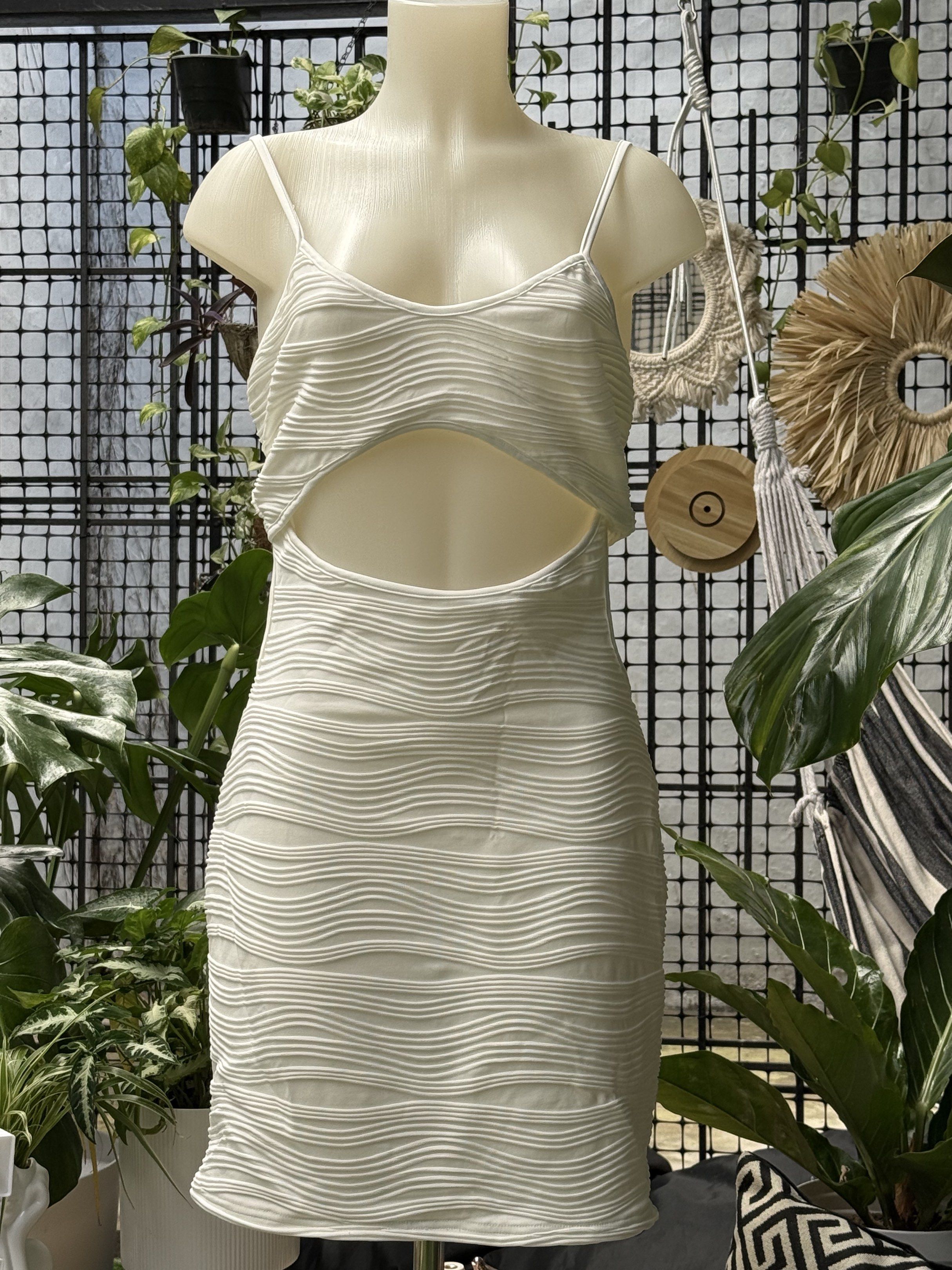 SHEIN White Cutout Dress (Category: Dresses) located in Manila. Submitted by rewardyourself (Listing ID 1420843843, Image 2). Description: Shein White Cut out Dress w/ Wavy Stylish horizontal lines Comfy soft and stretchable fabric .