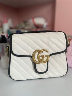 (Kategori: ) berada di . Dikirim oleh princessjdeclutter (ID iklan 1420777720, Gambar 1). Deskripsi: .