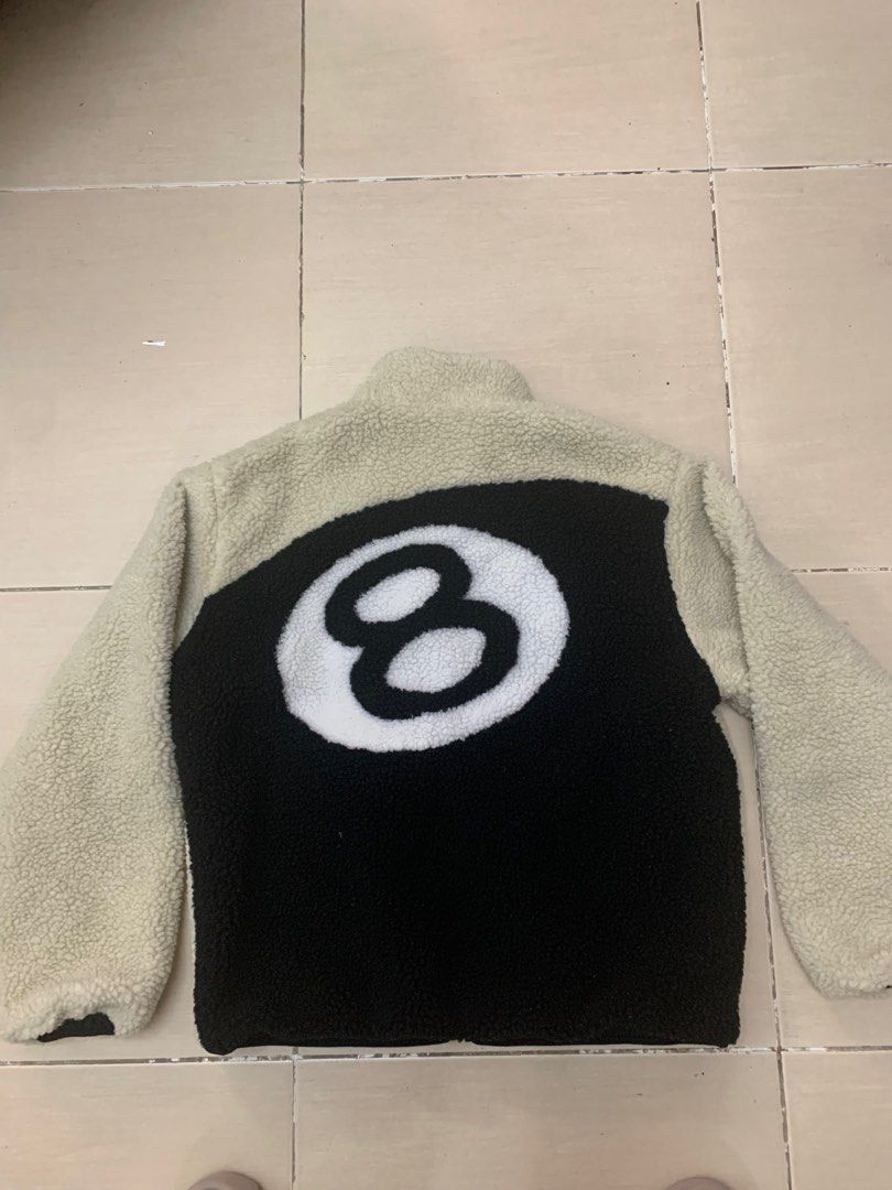 Stussy 8Ball Reversible Fleece Jacket (Category: Coats, Jackets and Outerwear) located in Taguig. Submitted by saistars (Listing ID 1420849146, Image 2). Description: Stussy 8Ball reversible fleece jacket Maganda pa di kasi masyado nagamit no tags lang W22 L26.5.