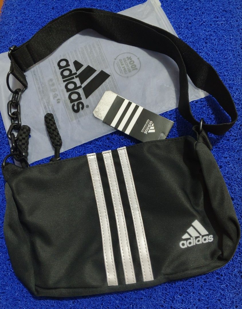 Tas Adidas, Fesyen Wanita, Tas & Dompet di Carousell