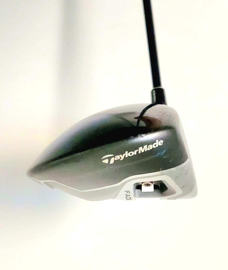 TaylorMade SLDR 460 Driver (Category: Golf) located in Makati City. Submitted by abl320 (Listing ID 1420820314, Image 2). Description: - TaylorMade SLDR 460 Driver - 9.5 degree loft - Kuro Kage shaft, Flex-R - Adjustable settings: Fade and Draw - Color: Silver and Black (club head and shaft).
