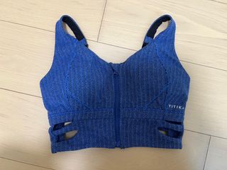 （分類：）位於 。 由 quinnnnn__ 提交（商品編號 1420751188，圖片 1）。簡介： 。