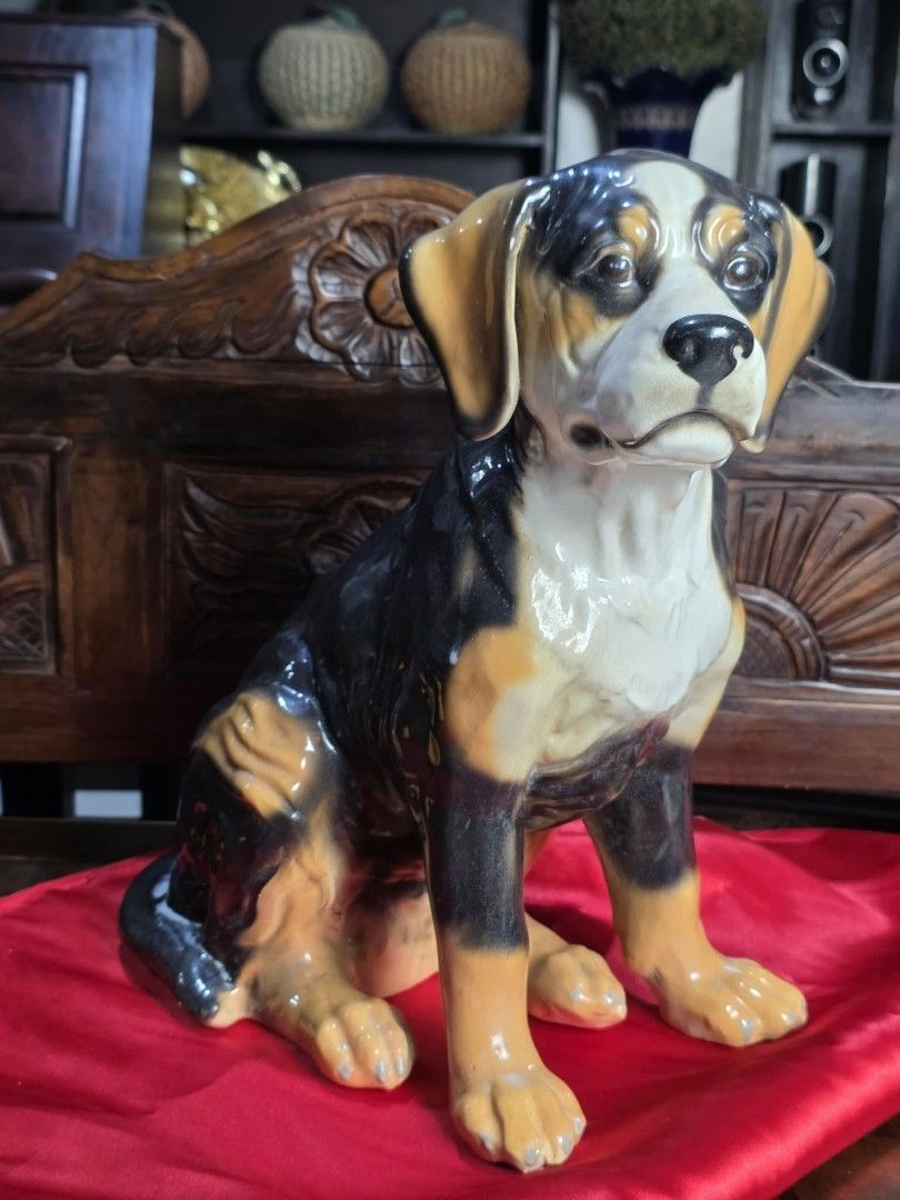 Vintage Ceramic Dog Figurine (Category: Vintage Collectibles) located in Malabon City. Submitted by justineevglst (Listing ID 1420888453, Image 1). Description: Vintage Ceramic Dog Figurine Statue 16in | Classic Home Decor Description: -Vintage large ceramic dog figurine. -Realistic hand-painted details with glossy finish. -Perfect for vintage home décor, dog lovers, café, or display styling. -Beautiful statement piece for living room, entryway, 