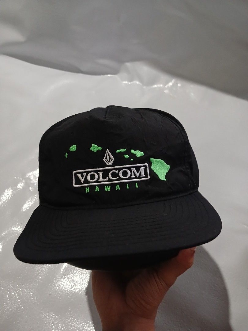 Volcom Hawaii Cap (Category: Caps & Hats) located in Leyte. Submitted by said0911 (Listing ID 1420784910, Image 2). Description: Volcom Hawaii cap EXCELLENT CONDITION ✅ DM📩 .