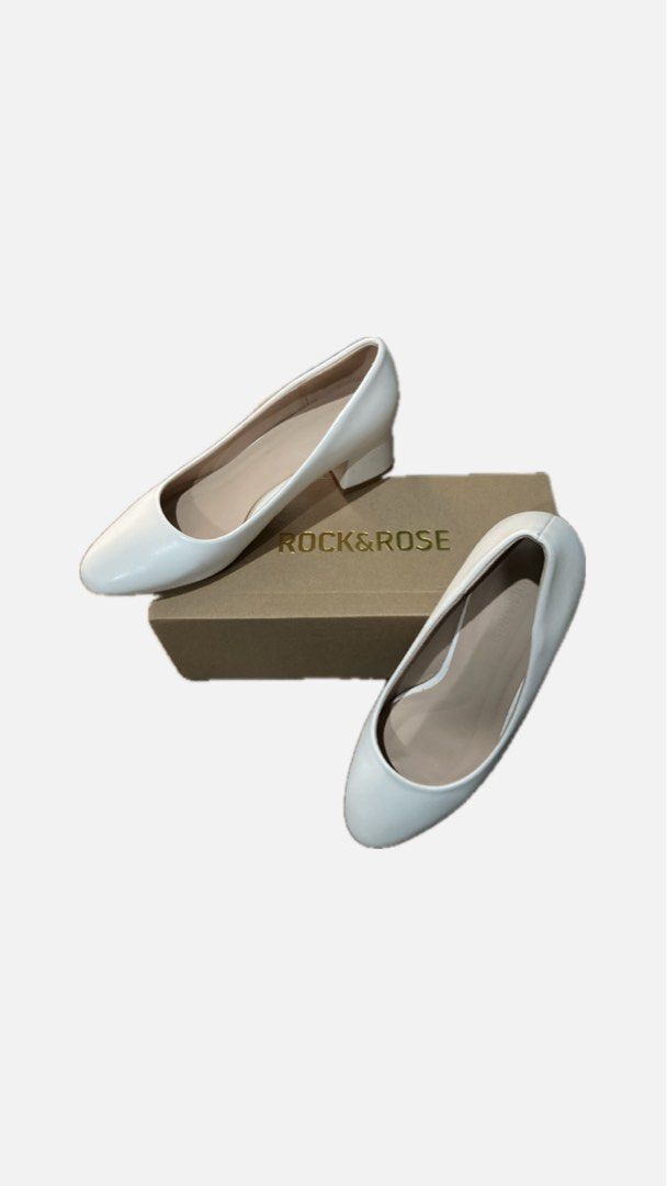 White Nursing Heels (Category: Heels) located in Dasmarinas. Submitted by _decluttercorner (Listing ID 1420799864, Image 1). Description: .
