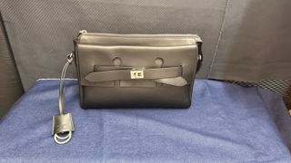 （分類：）位於 。 由 b.___.b 提交（商品編號 1421051598，圖片 1）。簡介： 。