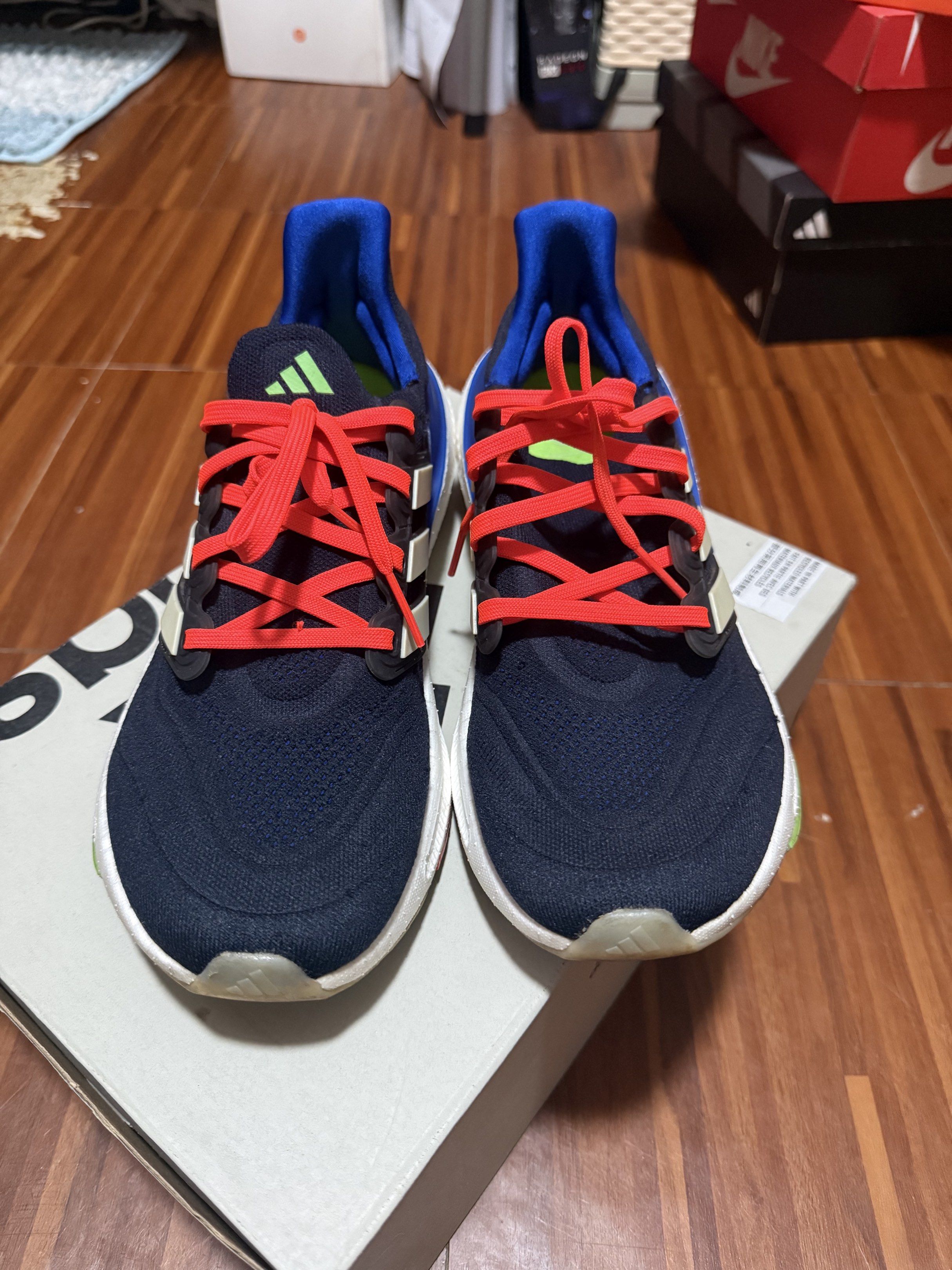 Adidas Ultraboost Light Shoes (Category: Sneakers) located in Quezon City. Submitted by narich17 (Listing ID 1420975901, Image 2). Description: No box. 98-100% Goodcondition’ My Father’s shoes but mali ang size so hindi na nagamit agad Bought it last 2024 Orig price 11,000.