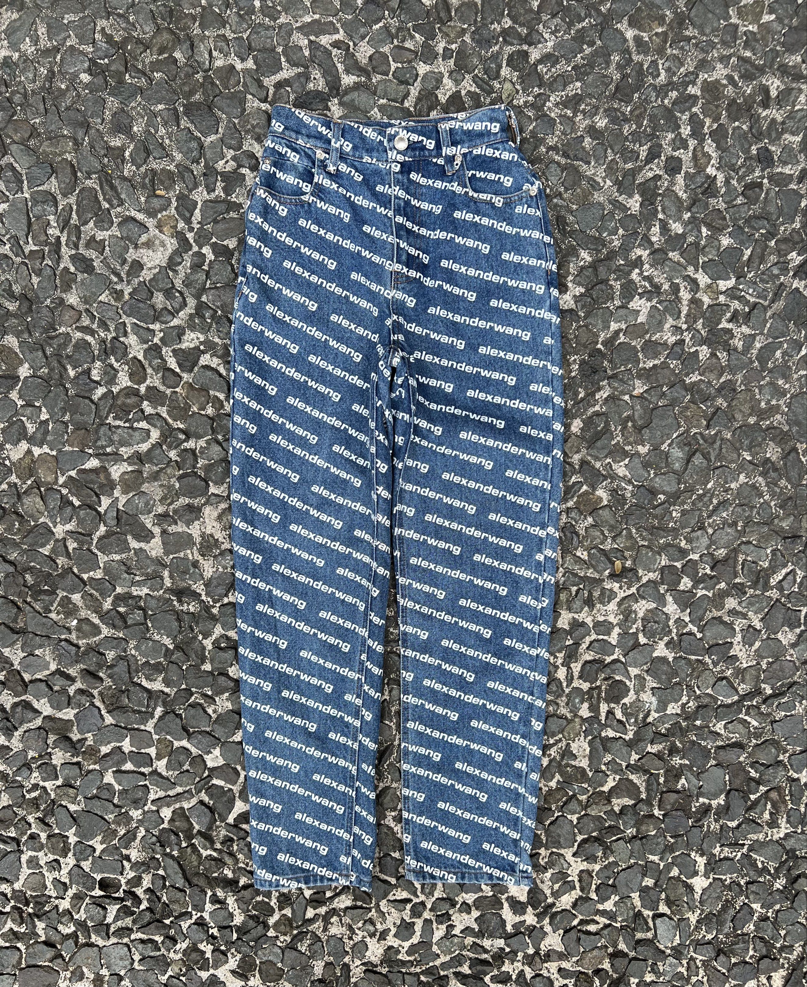 Alexander Wang Blue Buff Classic High Rise Jeans (Category: Other Bottoms) located in Quezon City. Submitted by shanks. (Listing ID 1421038053, Image 1). Description: Alexander Wang Blue Buff Classic High Rise Jeans Size : 25 Dimensions : Length : 38.5 Inseam : 27 Leg opening : 6.5 Knee : 8 Thigh : 10 Front rise :11 Waistline : 24 Issue : None .