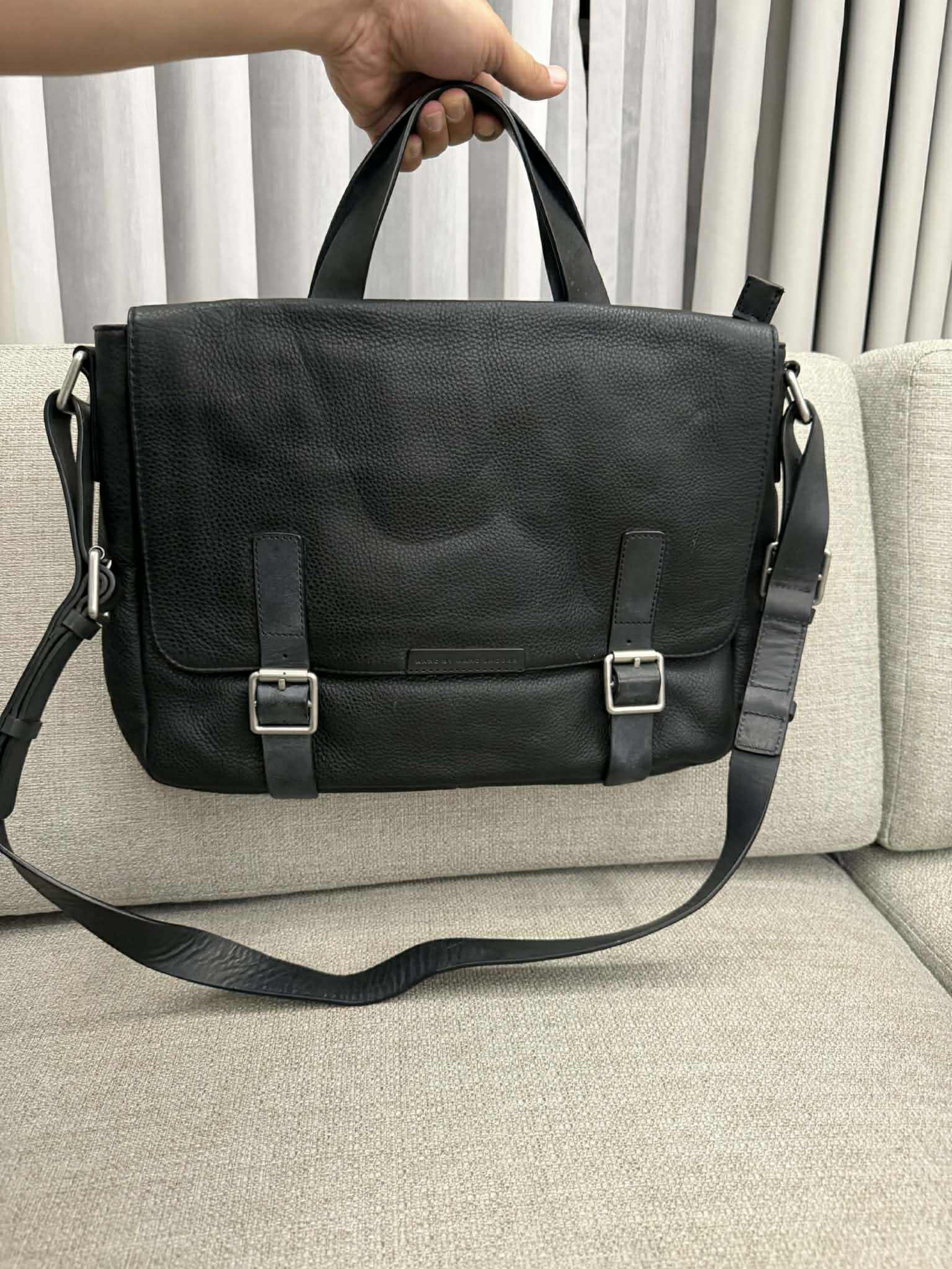 Black leather Marc by Marc Jacobs messenger bag. (Category: Luxury Bags & Wallets) located in Taguig. Submitted by johnhb (Listing ID 1421113423, Image 1). Description: Brand: Marc by Marc Jacobs Color: Black: Material: Full Grain Cowhide Leather, polyester lining Condition: Pre-owned, Very Good Is this available inquries will be ignored and blocked MOP: GCash MOD: Lalamove from BGC or Las Piñas .