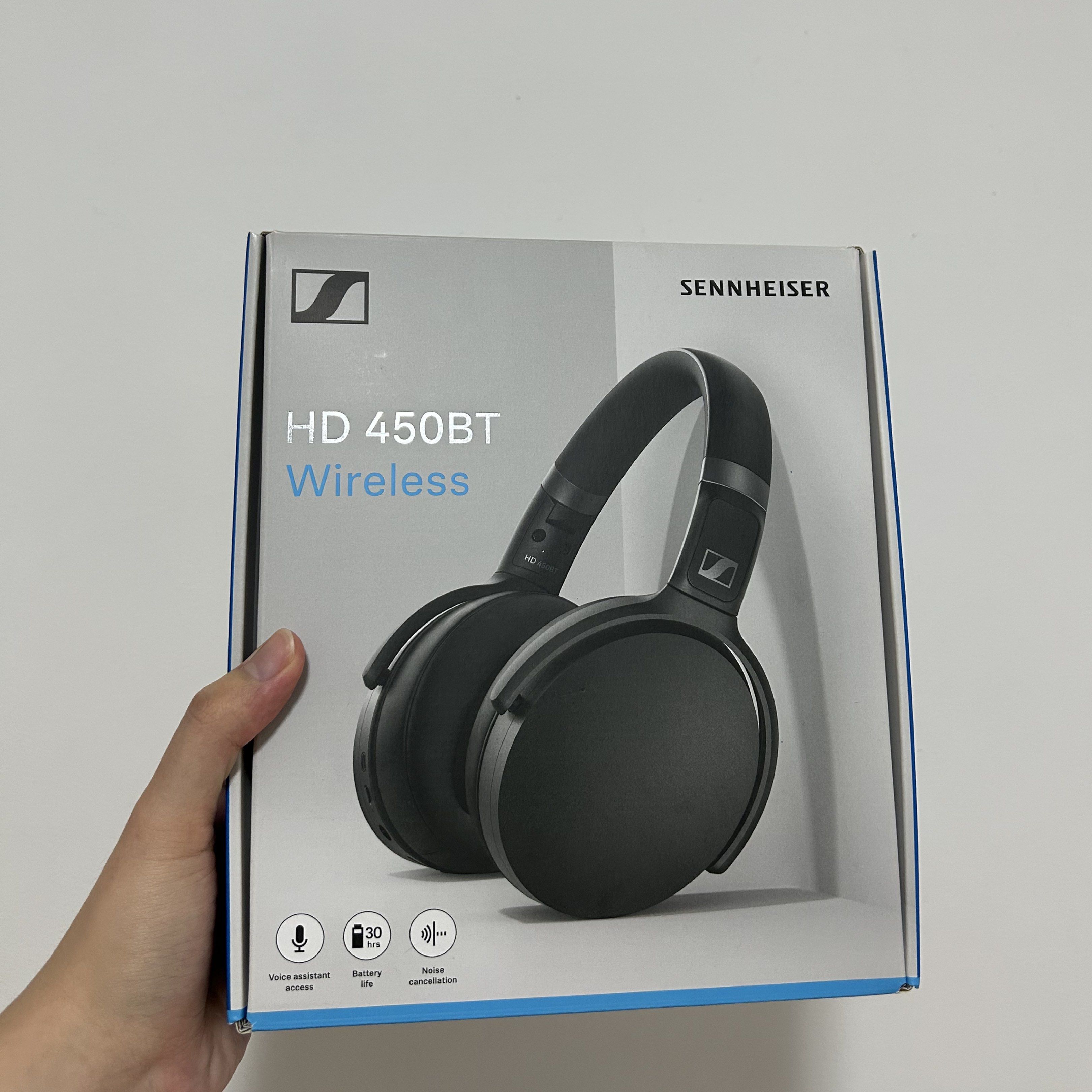 [BRAND NEW] Sennheiser headphone