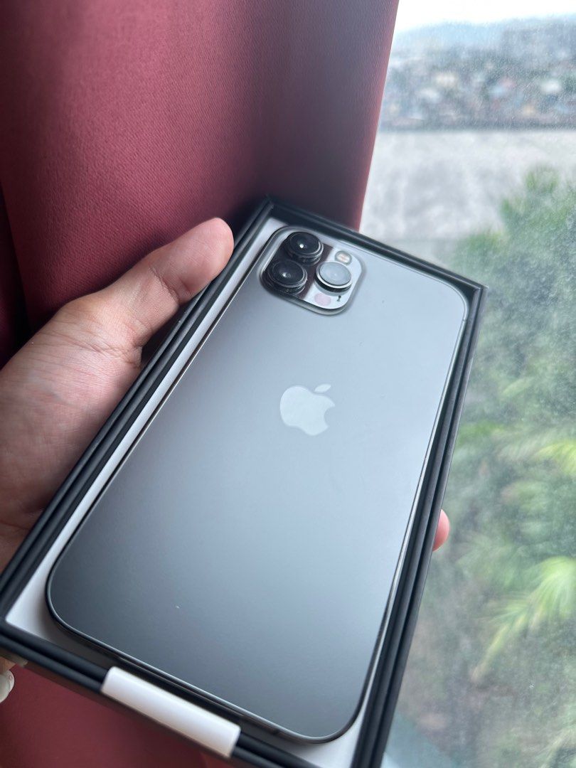 COMPLETE FU Iphone 12 Pro Max 256GB (Category: iPhone 12 Series) located in Quezon City. Submitted by boy.declutter (Listing ID 1421019514, Image 3). Description: Complete Set All Original Iphone 12 Pro Max, Graphite, 256GB 💯 % All Working FACTORY UNLOCKED Lady-owned Smooth and no dents 💯% Never been dropped Never been opened or serviced Never been tampered with True Tone : 💯 % Working Face Id : 💯 % Working Front and Back Cameras are Excellen