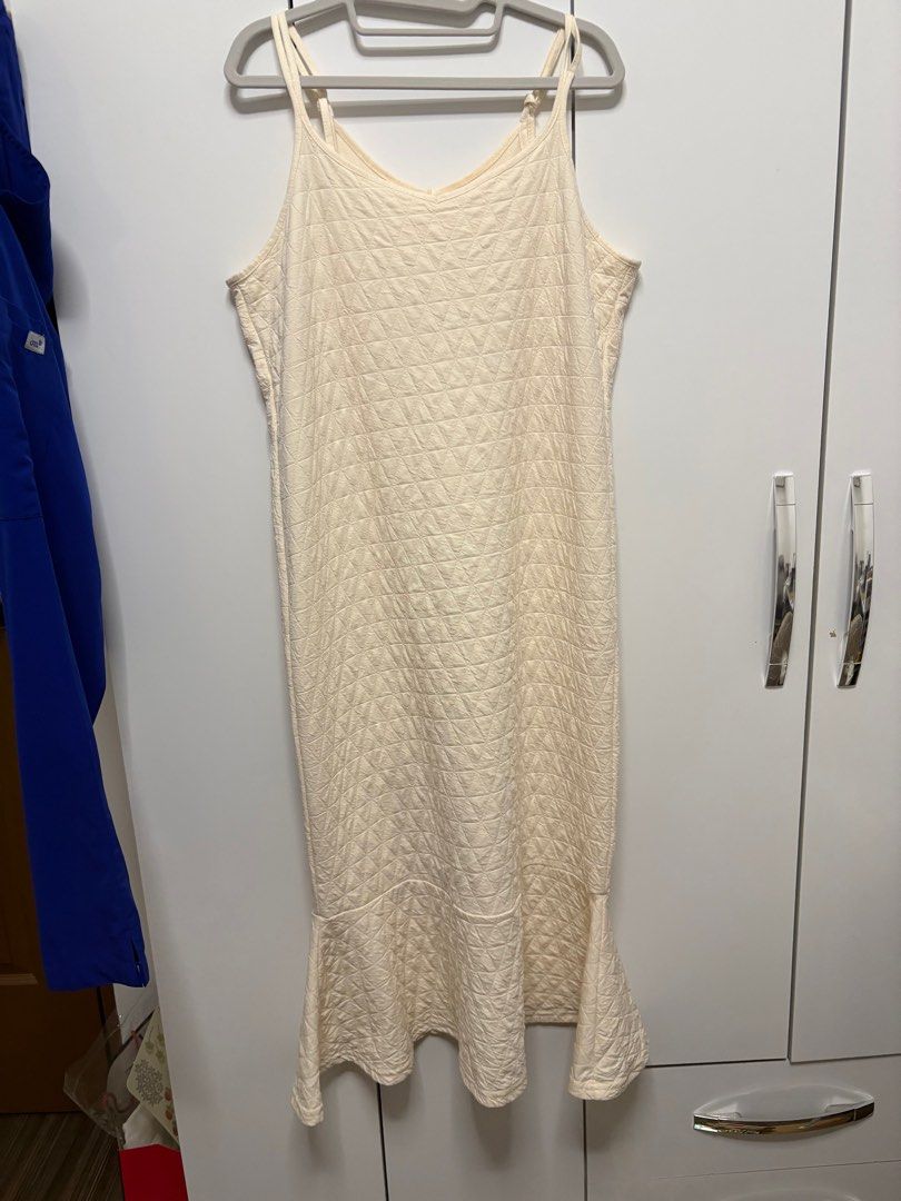 Cream Straight Cut dress (Category: Dresses) located in Pasay City. Submitted by chacha_15 (Listing ID 1421053357, Image 2). Description: S-Semi Large Bust up to 36 Waist up to 30 Length 45 Adjustable straps.
