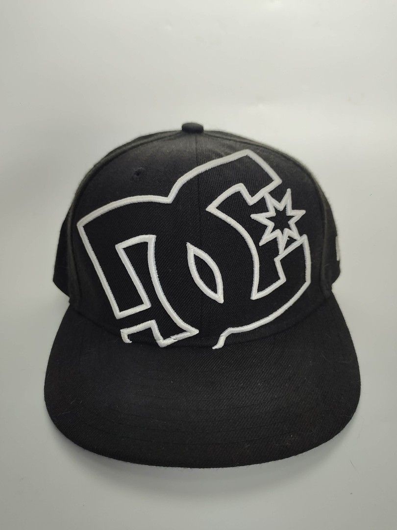 DC Shoes New Era Cap (Category: Caps & Hats) located in Manila. Submitted by mamamomamami (Listing ID 1421011747, Image 2). Description: .