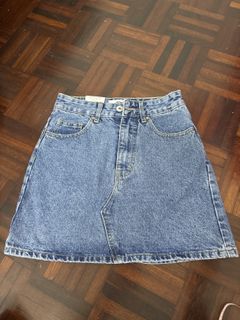 (Category: ) located in . Submitted by eveshrly (Listing ID 1421096694, Image 1). Description: .