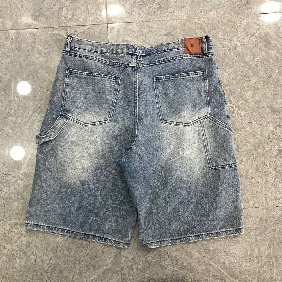 Dimitri Black Carpenter Jorts (Category: Shorts) located in Bacolod City. Submitted by cdargg (Listing ID 1421084708, Image 2). Description: Dimitri Black Carpenter Jorts Size 4 Dimes: Waist 36 Length 24 Hem 13 Excellent No Issue .