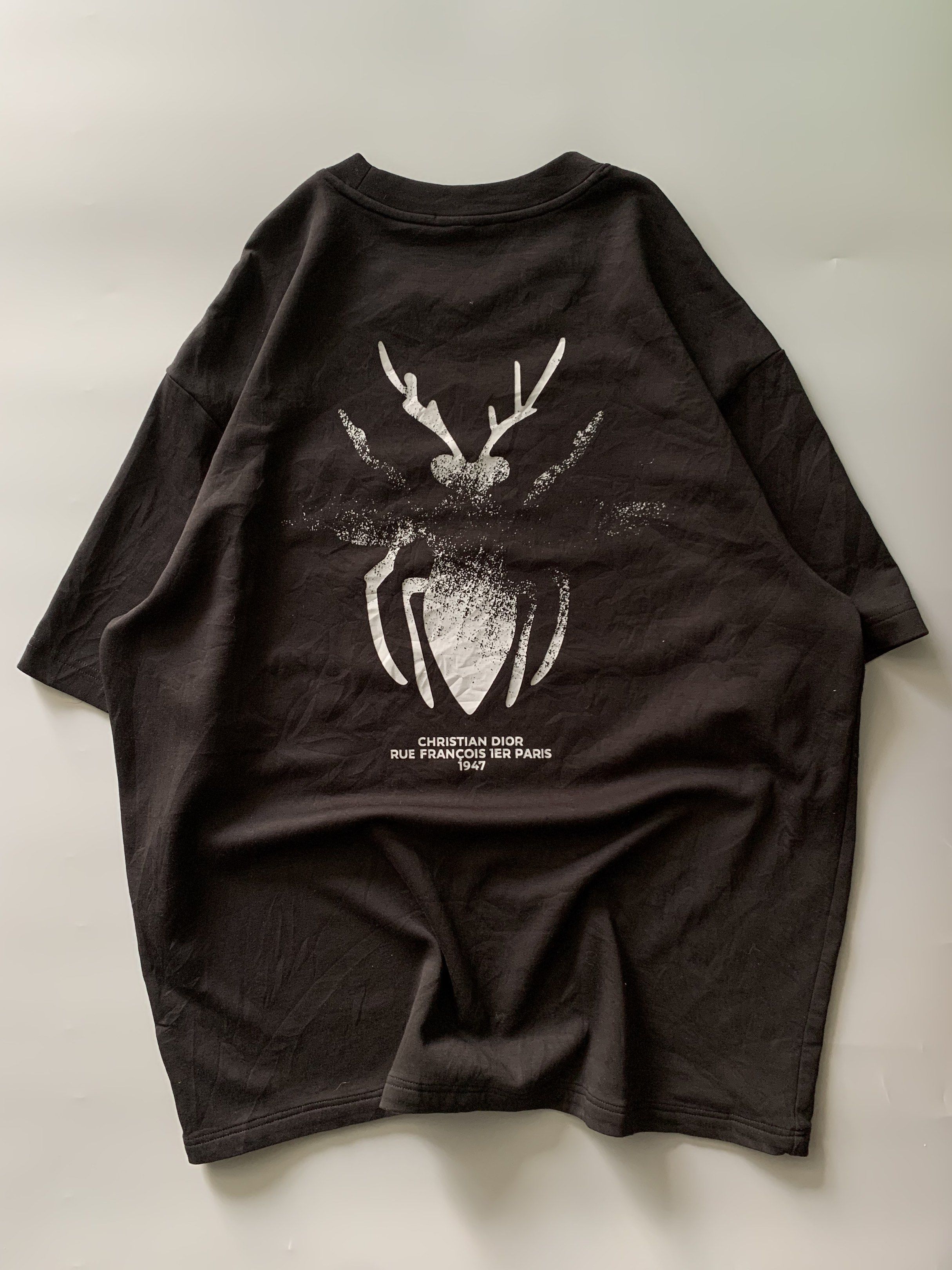 DIOR (Category: Tshirts & Polo Shirts ) located in Caloocan City. Submitted by thrift2wear (Listing ID 1421012672, Image 2). Description: 24 x 29 Missing Tags Excellent Condition 299.