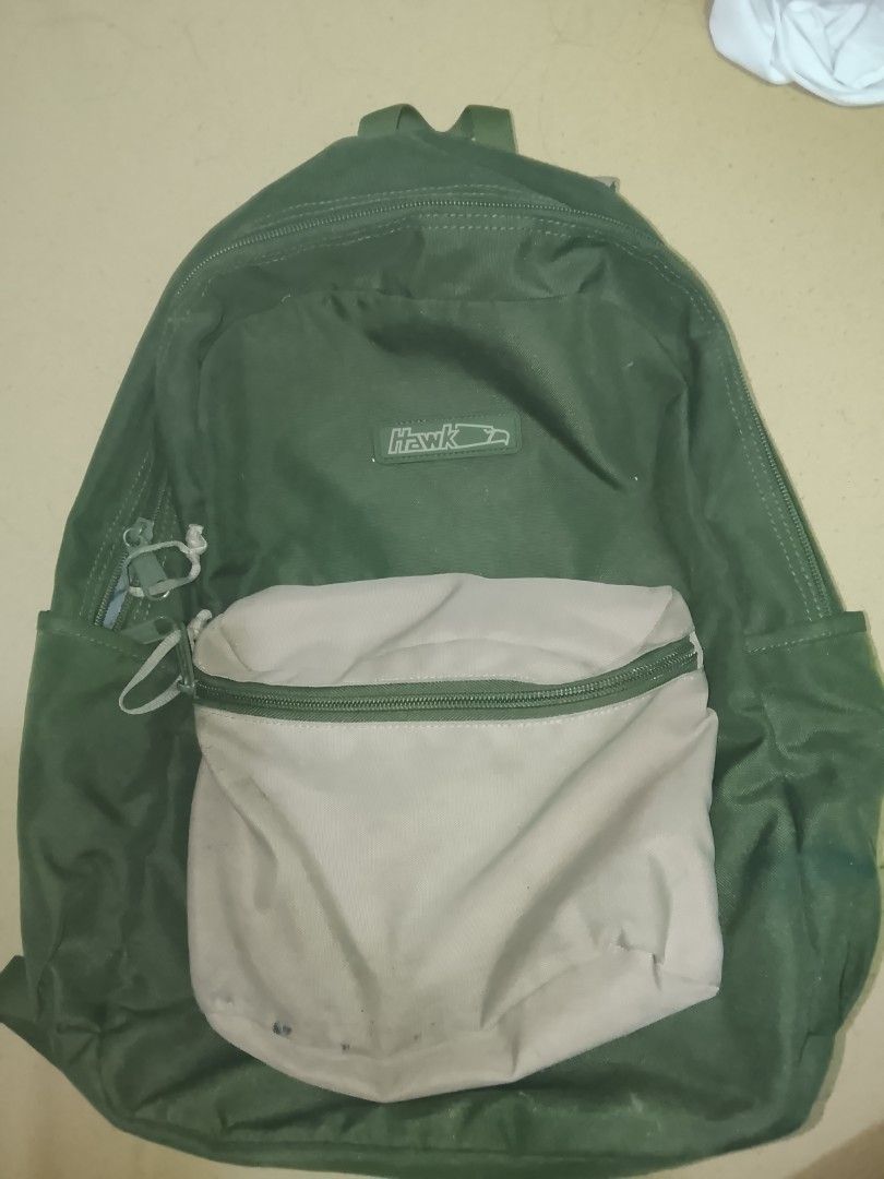 HAWK BAG (Category: Backpacks) located in Manila. Submitted by warmpenguin_d5f65f (Listing ID 1421035191, Image 1). Description: FOR SALE ORIG HAWK VERSION 2 GOOD AS NEW PA no issue laba lang.