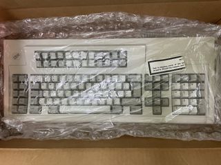 （分類：）位於 。 由 garyw01 提交（商品編號 1421032945，圖片 1）。簡介： 。