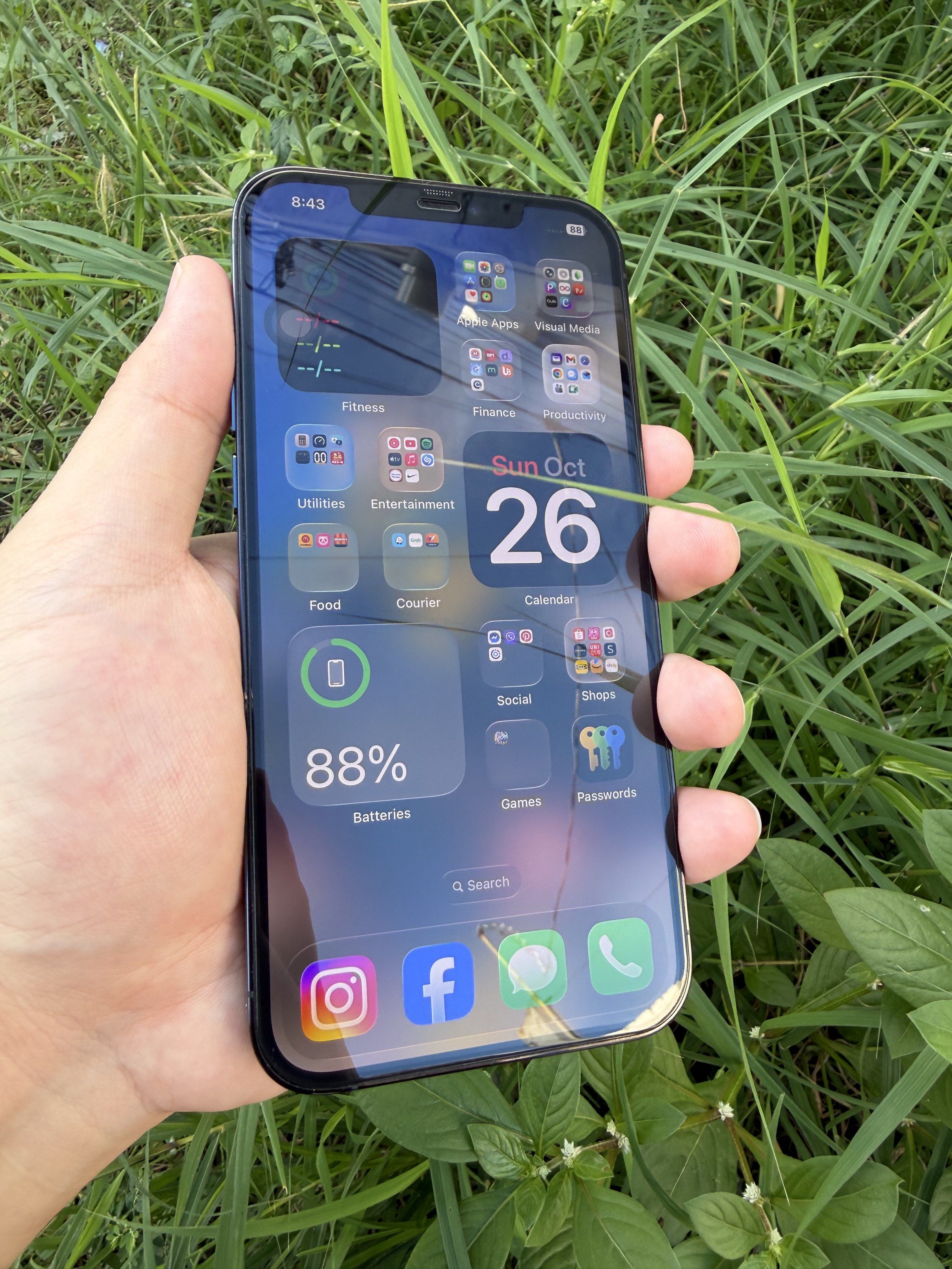 iPhone 12 Pro Max 256GB Openline (Category: iPhone 12 Series) located in Paranaque City. Submitted by krlmrtnz (Listing ID 1421024386, Image 1). Description: iPhone 12 Pro Max 256GB Openline Comes with box with same IMEI 100% Battery Health Verified Pristine Condition (Well Taken Care) Lens Protector Matte Ceramic Screen Protector Cases Included Price Is Slighlty Negotiable 📍SM Bicutan/The Podium.