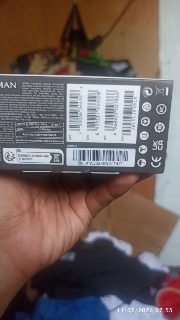 JBL CLIP3 OG WITH SERIAL (Category: Portable Music Players) located in Las Pinas. Submitted by herbertmanalo02 (Listing ID 1420947801, Image 3). Description: SEALED BRANDNEW WITH ORIGINAL BOX RFS:NAPANALUNAN LANG SA RAFFLE OPEN FOR SWAP.