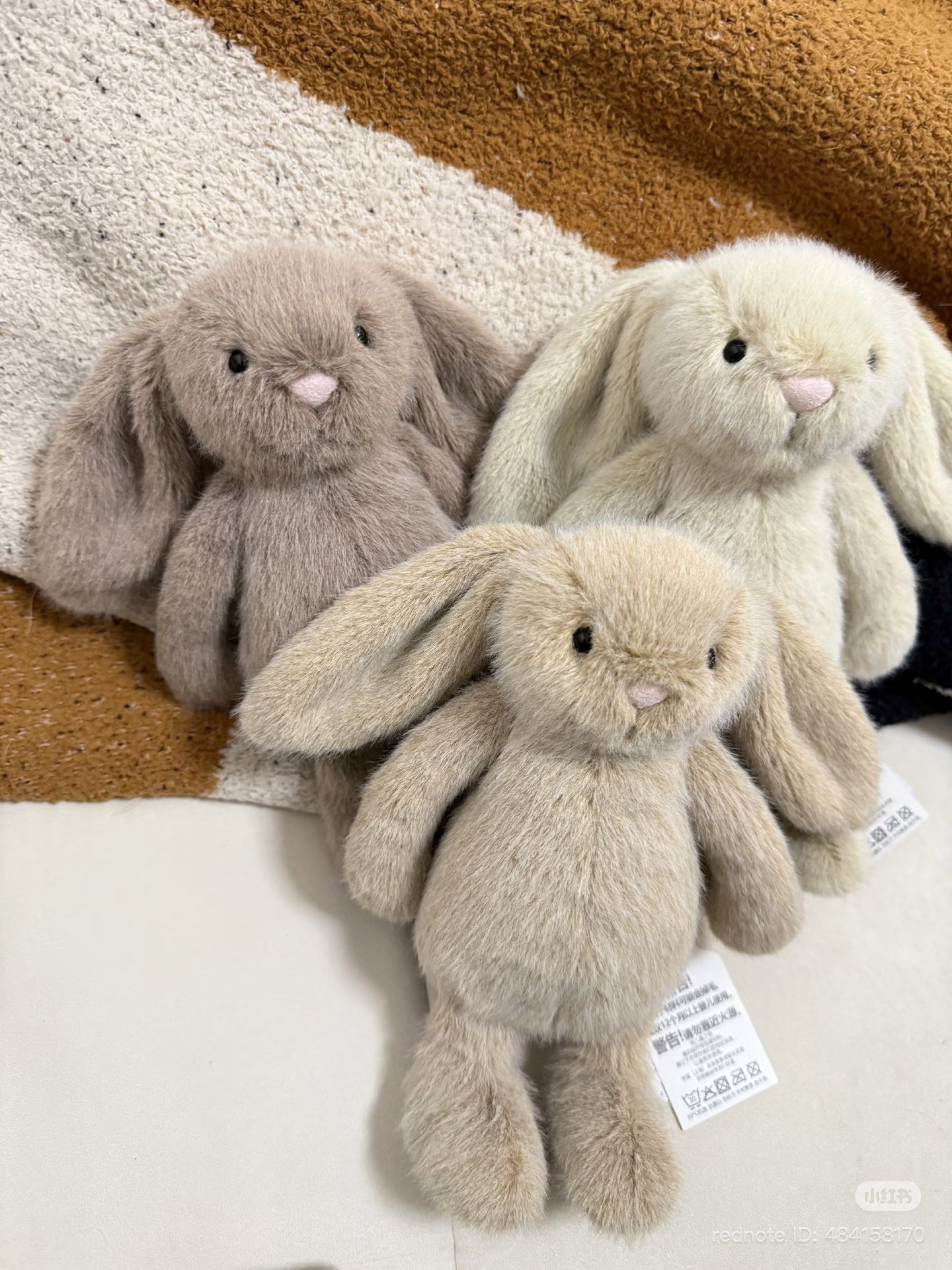  Flufflet Bunny Sサイズ 3体セット新品タグ付き ジェリーキャット Flufflet Bunny(S) 3体セット ⭐️ New in