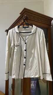 (Kategori: ) berada di . Dikirim oleh oktabelaaa (ID iklan 1421097615, Gambar 1). Deskripsi: .