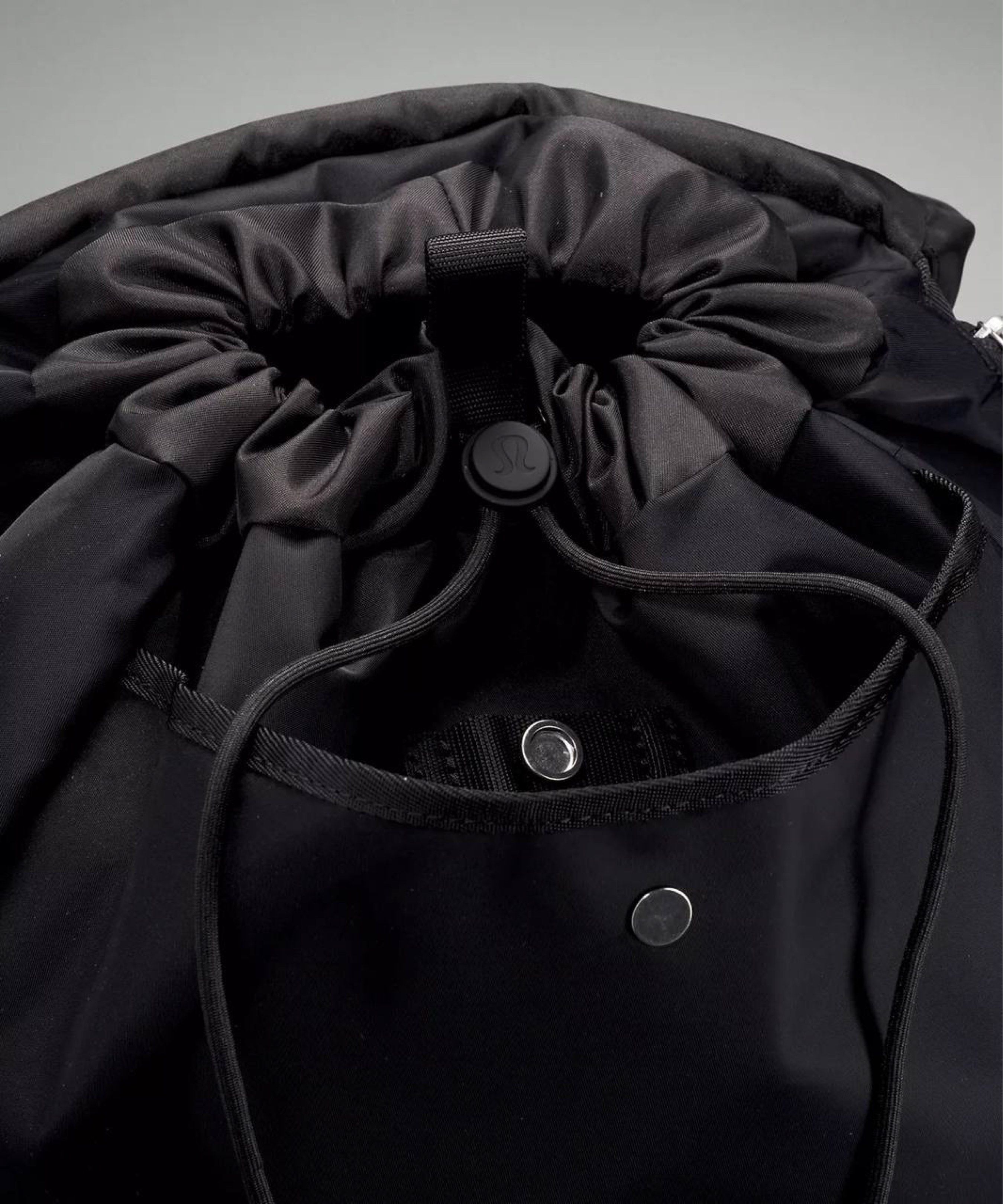 Lululemon Wunderlust Backpack 25L (Category: Backpacks) located in Muntinlupa City. Submitted by thebeautymakeup (Listing ID 1420996405, Image 3). Description: - Lululemon Wunderlust Backpack 25L - Multiple compartments for organization - Side pockets with zippers - Front pocket - Adjustable straps - Drawstring closure - Interior zippered pocket - Minimalist design - Perfect for everyday use - Available in black - Original price in website $148 U