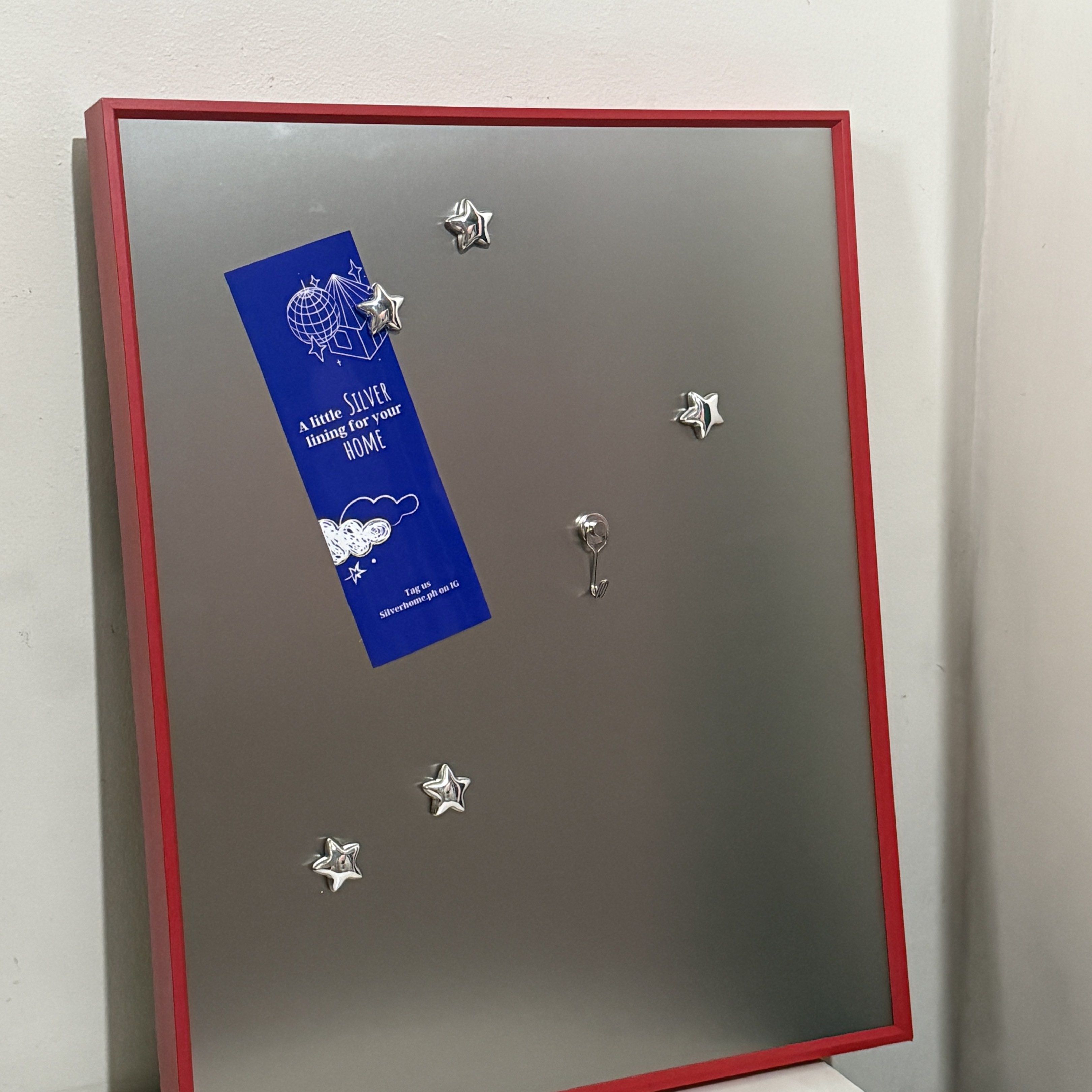 Magnetic Frame red silver (Category: Frames & Pictures) located in Quezon City. Submitted by nabi1004 (Listing ID 1421002283, Image 1). Description: silverhome.ph on ig.