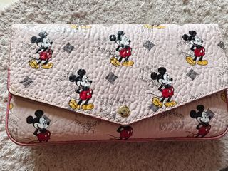 (Category: ) located in . Submitted by tinalings.things (Listing ID 1421013864, Image 1). Description: .