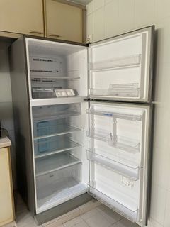(Category: ) located in . Submitted by stantcy (Listing ID 1420969342, Image 1). Description: .