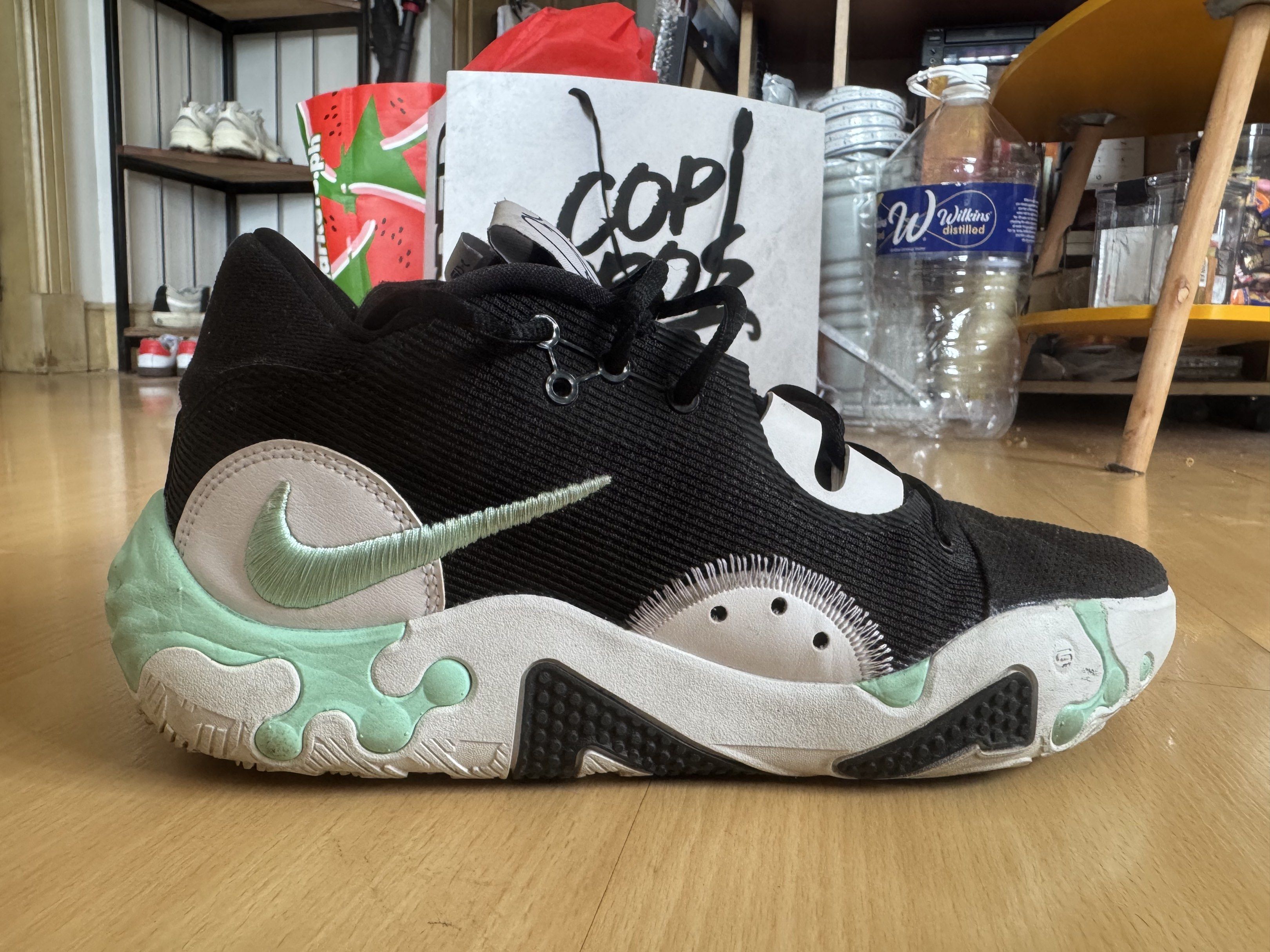 Nike PG 6 - Black Mint Green (Category: Sneakers) located in Paranaque City. Submitted by janusph (Listing ID 1420974380, Image 1). Description: FS: Nike PG6 - Black Mint Green Price: ₱2,500 Condition: Used - used outdoors - traction is still solid - no sole sep - no box RFS: bought new pair Mode of Payment: BDO BPI Gcash Shipping Options: J&T LBC Lalamove Grab.
